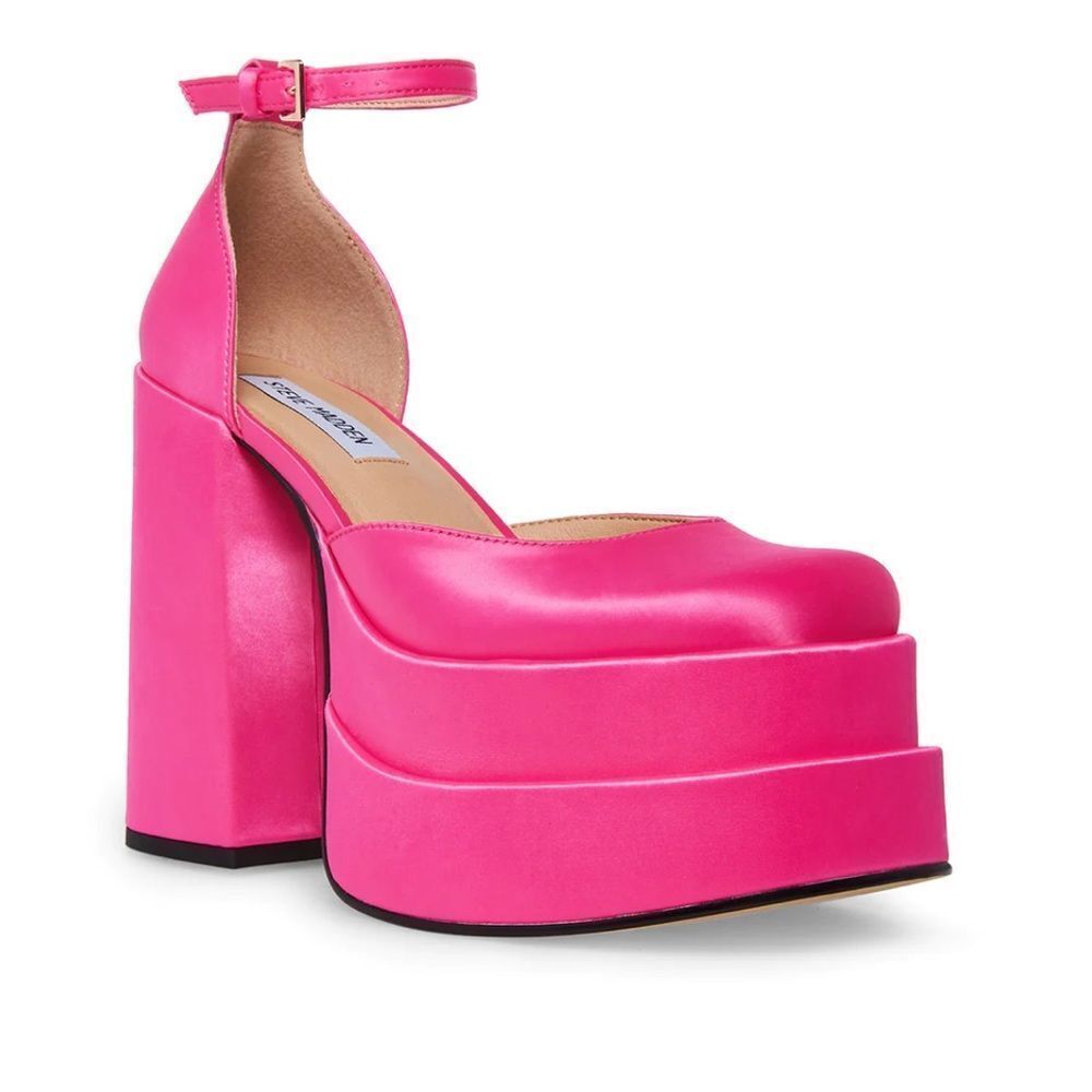 Steve Madden Charlize Platforms in Pink Size 11